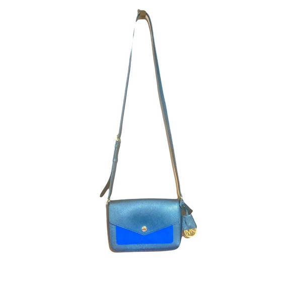 Michael Kors Greenwich Bicolor Slap Flap Leather Crossbody Bag - Picture 4 of 16